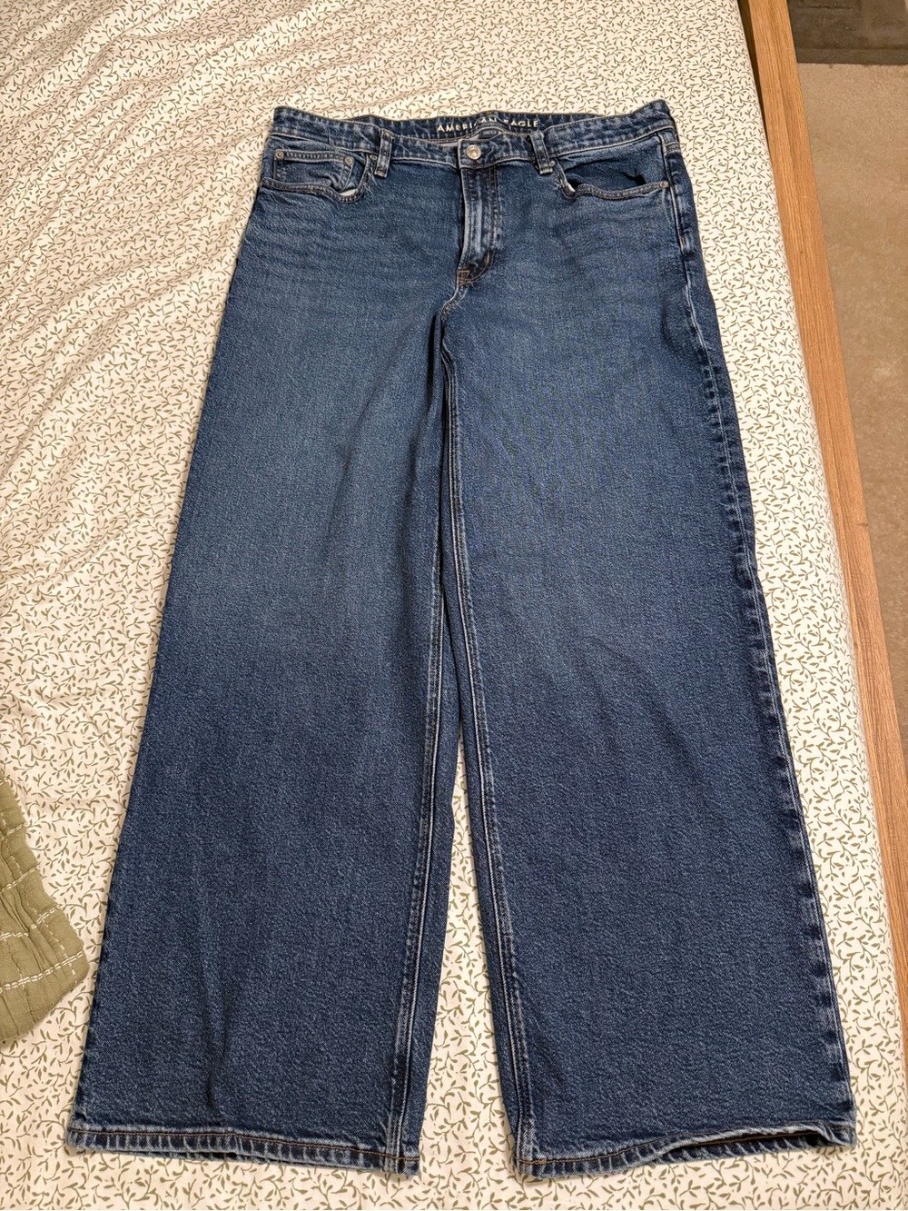 American Eagle Outfitters Women's Wide Leg Stovepipe Jeans - Dark Blue